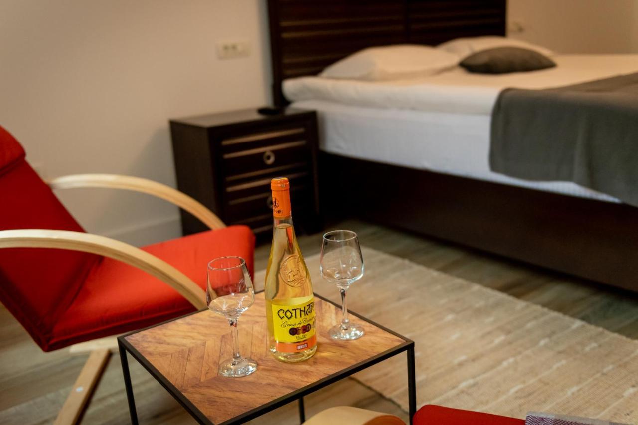 Old Town Suites Brasov Bagian luar foto